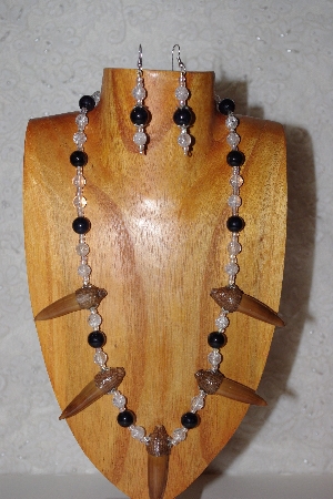 +MBAAC #02-9680  "Valley  Oak Acorn Beads & Clear & Black Bead Necklace & Earring Set"