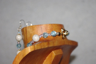 +MBAAC #02-9762  "Valley Oak Acorn Beads,White & Blue Bead Necklace & Earring Set"