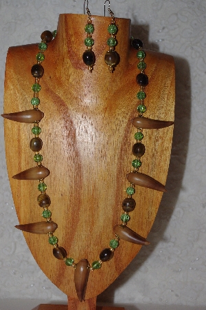 +MBAAC #02-9771  "Valley Oak Acorn Beads, Green & Brown Bead Necklace & Earring Set"