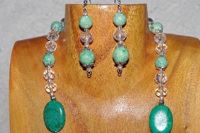 +MBAAC #03-0133 "One Of A Kind Green & Clear Glass Bead Necklace & Earring Set"