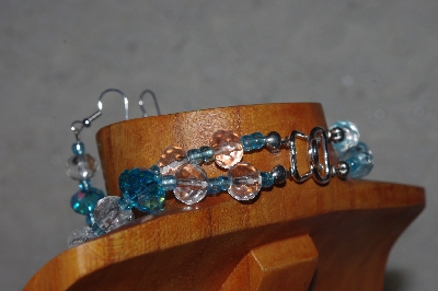 +MBADS #04-0712  "Aqua Blue & Clear Bead Necklace & Earring Set"