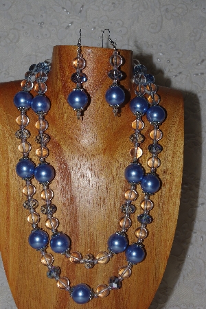 +MBADS #04-0739  "Blue & Clear Bead Necklace & Earring Set"