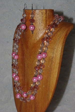 +MBADS #05-0099  "Pink & Clear Bead Necklace & Earring Set"