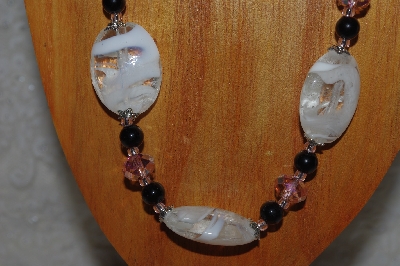 +MBASS #0003-0100  "Black, Pink & White Bead Necklace & Earring Set"