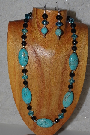 +MBASS #0003-0130  "Blue & Black Bead Necklace & Earring Set"