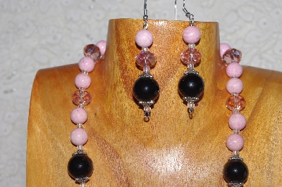 +MBASS #0003-0171  "Pink & Black Bead Necklace & Earring Set"
