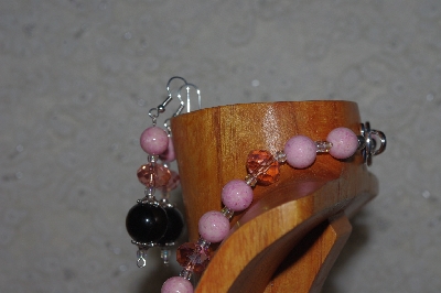+MBASS #0003-0171  "Pink & Black Bead Necklace & Earring Set"