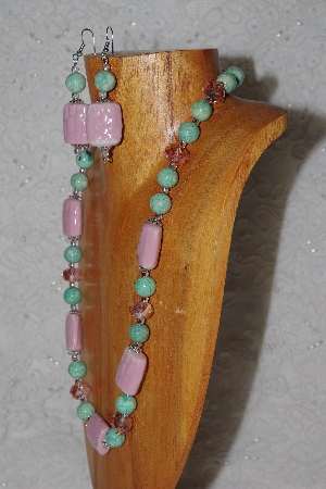 +MBASS #0003-0189  "Pink & Green Bead Necklace & Earring Set"