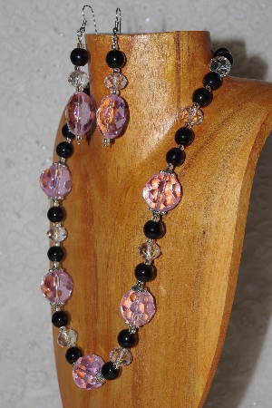 +MBAHB #58-130  "Pink,Black & Clear Bead Necklace & Earring Set"