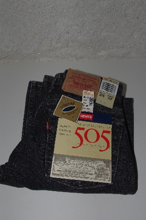 +MBAMG #100-0104    "Size 29x32  "1990's Ladies Black 505 Jeans"