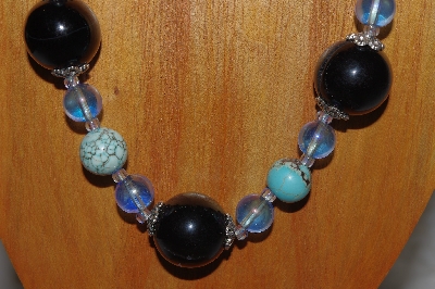 +MBAMG #100-0174  "Blue & Black Bead Necklace & Earring Set"