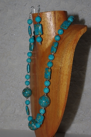 +MBAMG #100-0249  "Blue Bead Necklace & Earring Set"