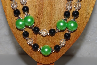 +MBAMG #100-0277  "Green,Black & Clear Bead Necklace & Earring Set"