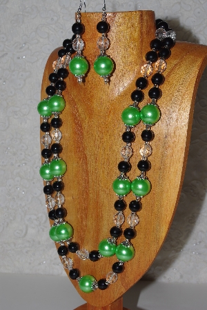 +MBAMG #100-0277  "Green,Black & Clear Bead Necklace & Earring Set"