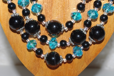 +MBAMG #100-0389  "Blue & Black Bead Necklace & Earring Set"