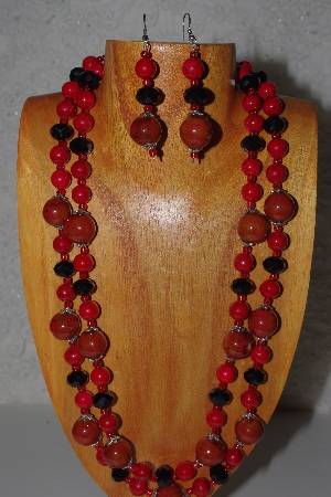 +MBAMG #100-0323  "Red & Black Bead Necklace & Earring Set"