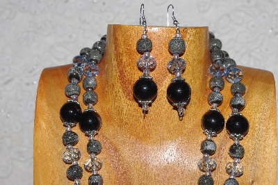 +MBAMG #100-0318  "Black,Blue & Grey Bead Necklace & Earring Set"