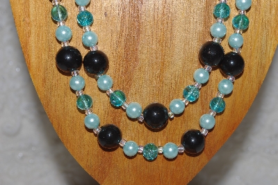 +MBAHB #033-0075  "Black Porcelain & Mixed Bead Necklace & Earring Set"
