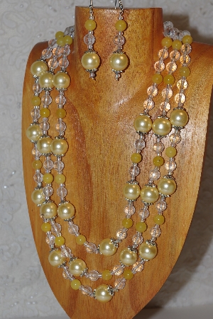 +MBAHB #033-0163  "Yellow Jade & Mixed Bead Necklace & Earring Set"