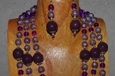 +MBAHB #033-0092  "Purple Porcelain & Mixed Bead Necklace & Earring Set"