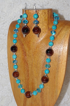 +MBAHB #033-249  "Brown Porcelain & Mixed Bead Necklace & Earring Set"