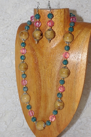 +MBAHB #033-193  "Honey Porcelain & Mixed Bead Necklace & Earring Set"