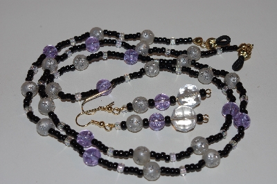 +MBAEG #0015-0056  "Lavender & Black"