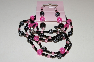 +MBAHB #0025-0077  "Black & Pink"