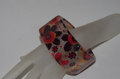 +MBAMG #S99-0005  "Resin Floral Bangle Bracelet"