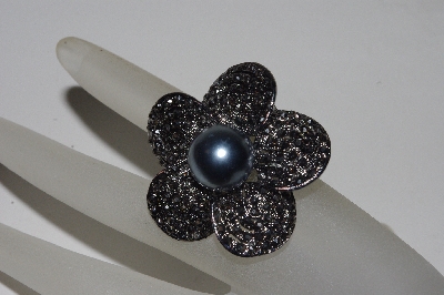 +MBAMG #S99-0034  "Fancy Floral Stretch Ring"