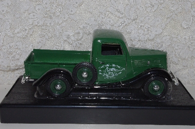 +MBACF #999-0001    "1937 Green Diecast Ford Truck"