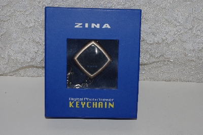 +MBACF #00010-0055   Zina Digital Photo Viewer Keychain"