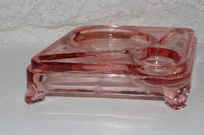 +MBAAF #0013-0086  "Vintage Pink Glass Manicure Dish With Lid"
