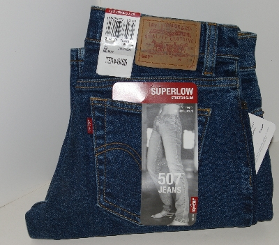 +MBAJ #501-0114 Size 5 Medium   "Levis Junior Superlow Stretch Slim Jean"