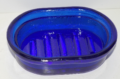 +MBAJ #502-0095  "1990's Blue Glass Soap Dish"