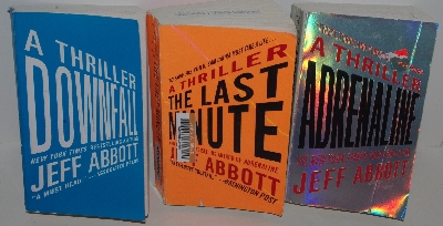 +MBAM #421-0145 "Lot Of 3 Jeff Abbott Sam Capra Series Books"