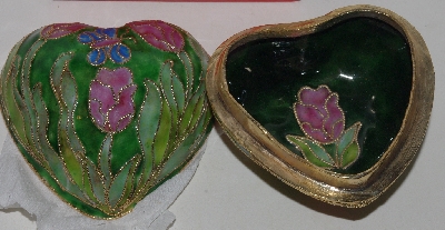 +MBA #1515-0136   "Pink & Green Cloisonne Enameled Heart Trimket Box"