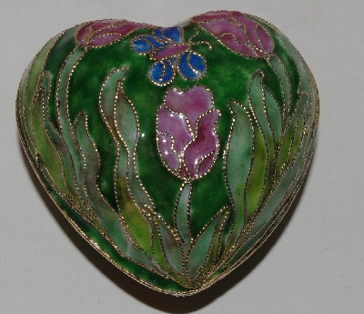 +MBA #1515-0136   "Pink & Green Cloisonne Enameled Heart Trimket Box"