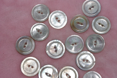 MBA #1616-0096  "Vintage Lot Of 15 Shell Buttons"
