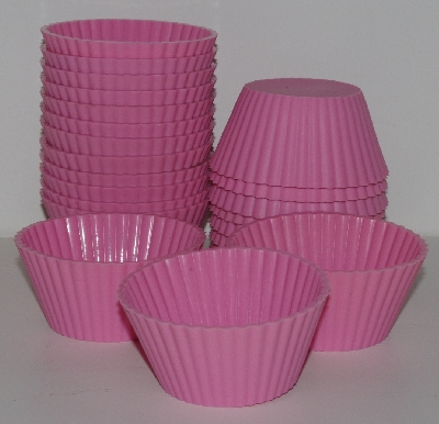 +MBA #2323- 0011  "Technique Set Of 24 Pink Silicone Standard Size Muffin/Cupcake Cups"