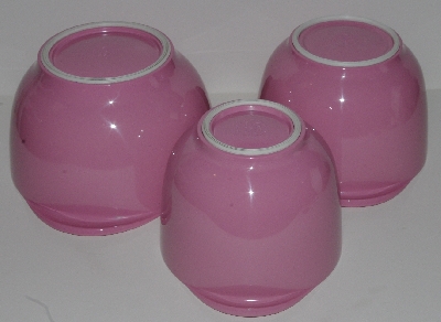 +MBA #2424-0072  "Set Of 3 Plastic Mauve Colored Nesting Mixing Bowls"