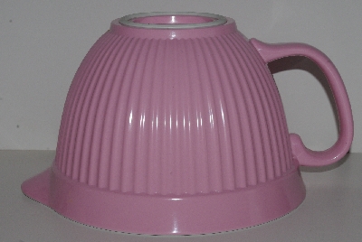 +MBA #2424-0052  "Pink & White Plastic Batter Bowl"