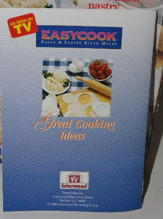 +MBA #2525-0194  "1995 Easycook Pasta & Pastry Super Molds Set"