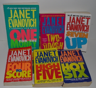 +MBA #2424-0003  "Set Of 6 Janet Evanovich "Stephanie Plum Novels"