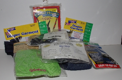 +MBA #2424-0086  "13 Piece Lot Of Misc Pet Products"