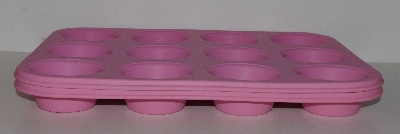 +MBA #2626-0035  "Set Of 2 Soft Pink Silicone Cupcake Pans"