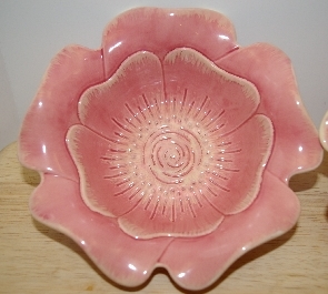 +MBA #2600-028A  "2004 Set Of 4 Pink Ceramic Flower Shaped Bowls"