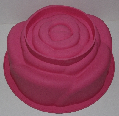 +MBA #2626-010  "Set Of 2 Pink Silicon Rose Cake Pans"