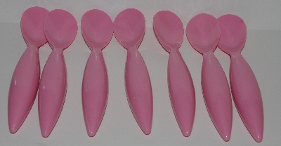 +MBA #2727-615  "Zak Designs Set Of 8 Pink Plastic Spoons"