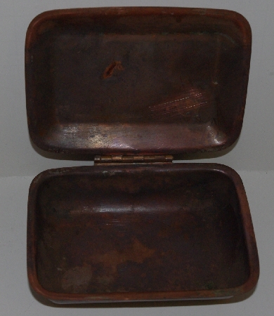 +MBA #2727-0128    "Vintage Crested Copper Trinket Box"